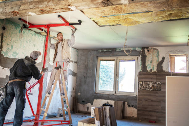 Best Spray Foam Insulation in River Hills, WI